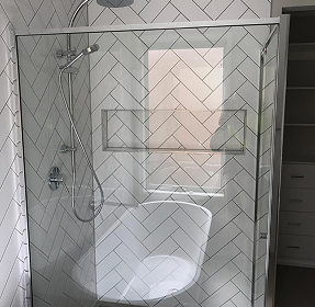 Contemporary shower